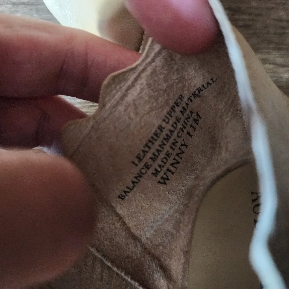 Audrey Brooke Winny Tan Flats Slip On Shoes Womens 11M Neutral Scalloped Leather